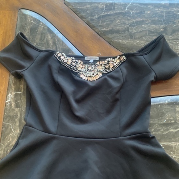 Peplum Rhinestone Top - Picture 3 of 4
